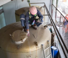 Water Tank Clean Between Services